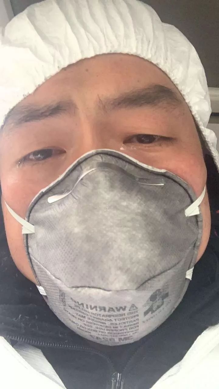 On February 2, Yong Wang released a circle of friends and wrote: I have lived for so many days, but the nurse's concern made me cry.